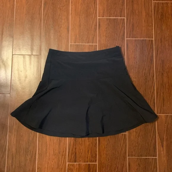 Athleta All Day Skort - Picture 2 of 9